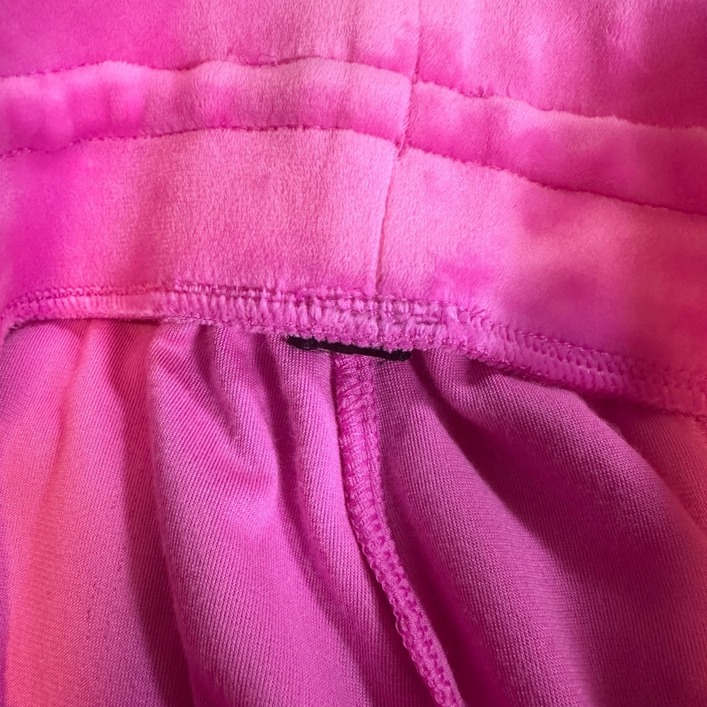 Victoria Secret On Point Tracksuit set - Picture 6 of 9